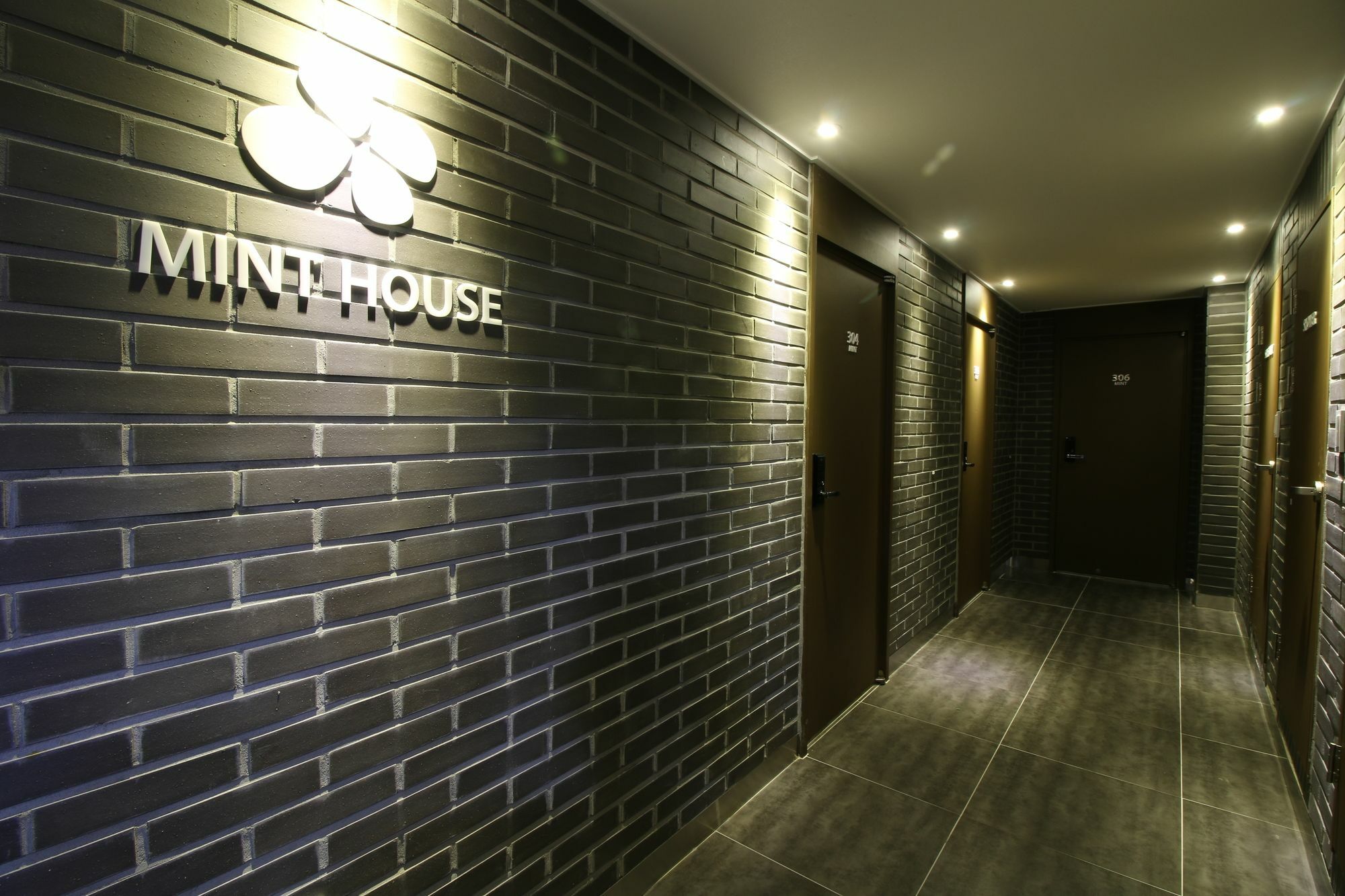 Mint House - Female Only Ξενοδοχείο Μπουσάν Εξωτερικό φωτογραφία
